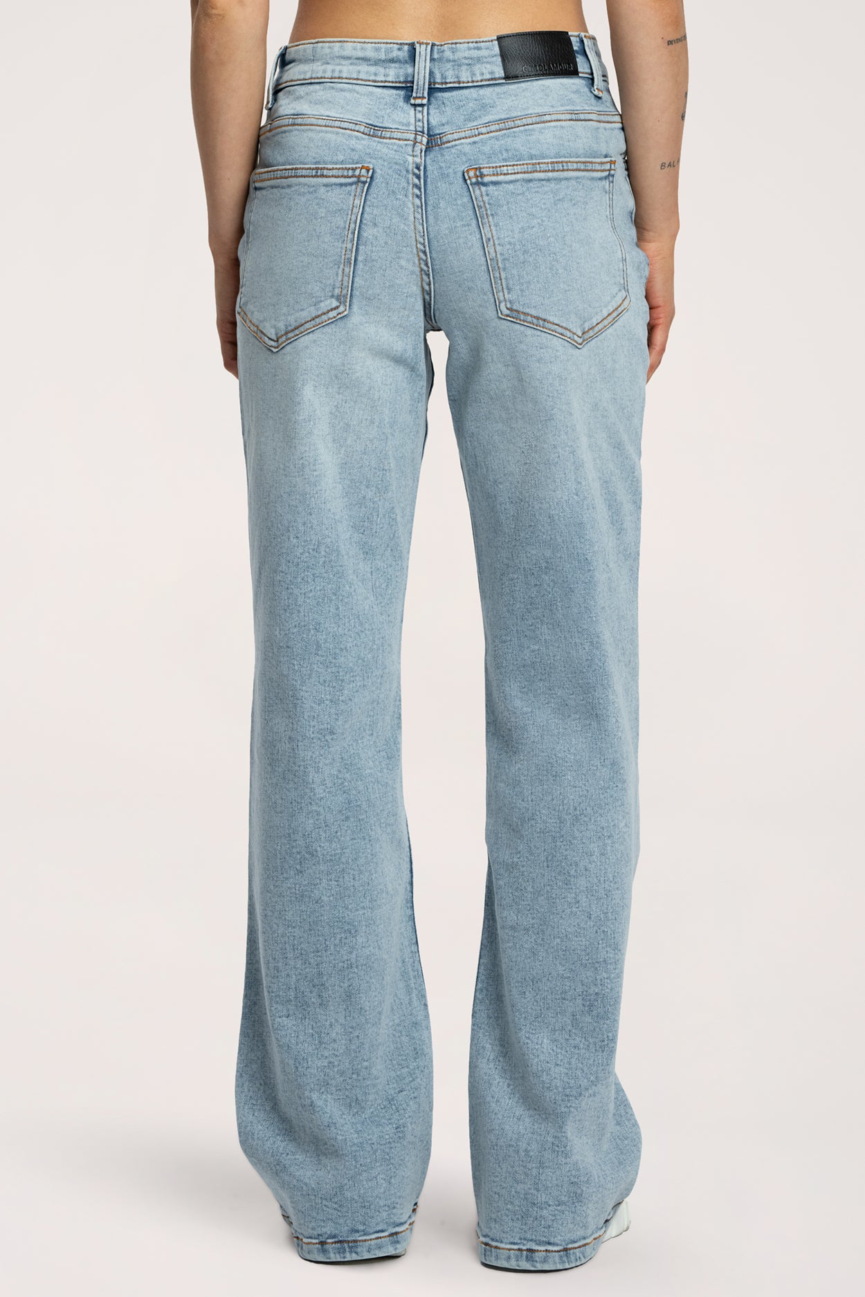 Широки дънки wide с ниска талия light blue