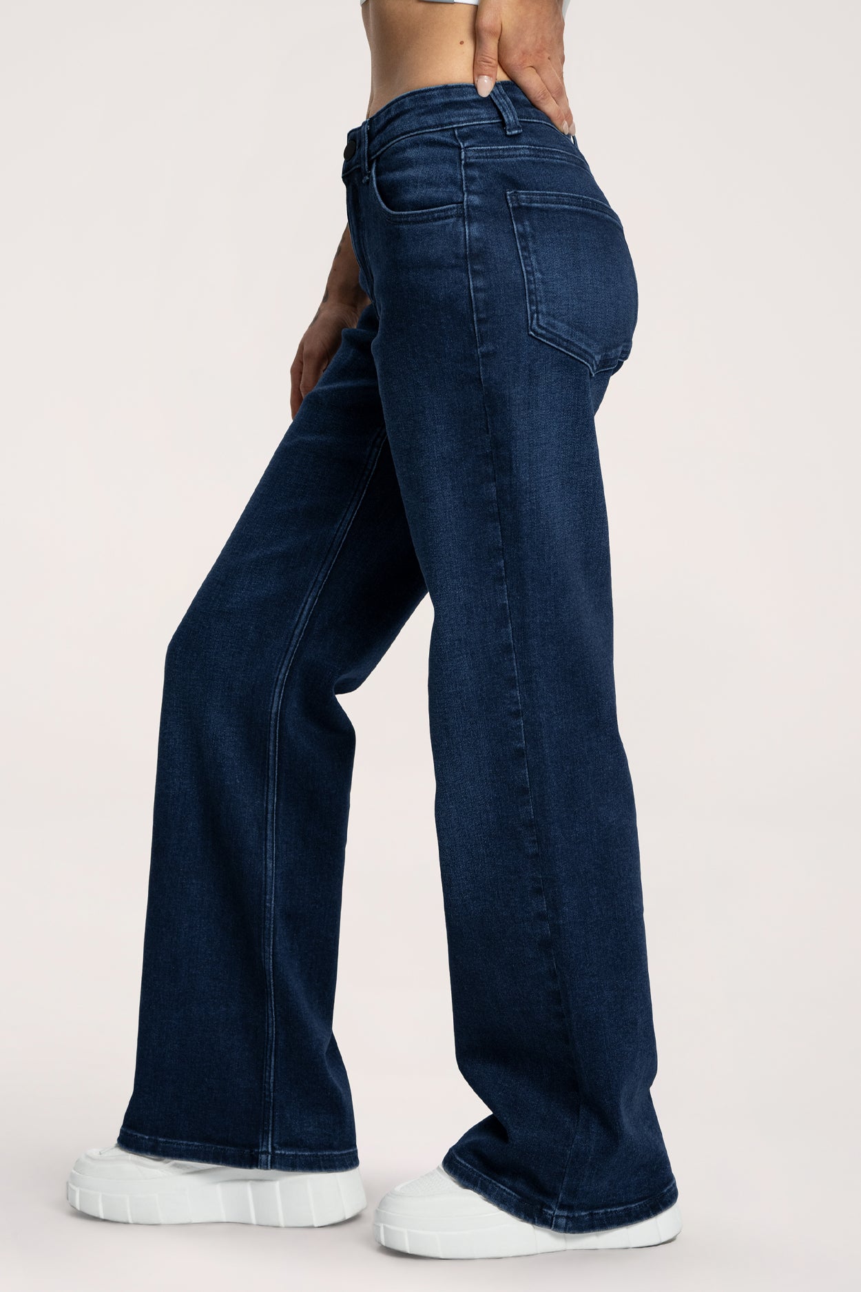 Широки дънки wide с ниска талия navy blue