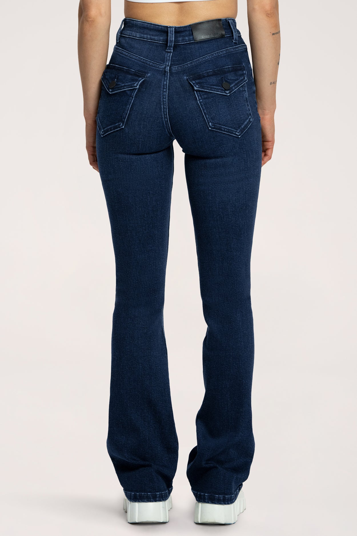 Дънки с клоширани крачоли push up navy blue