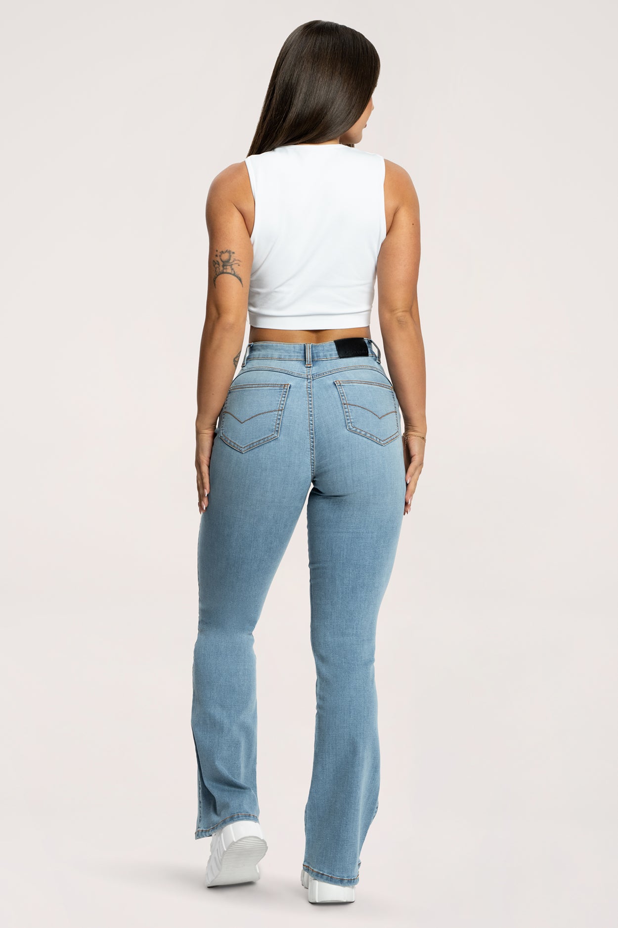 Дънки с клоширани крачоли perfect slim light blue