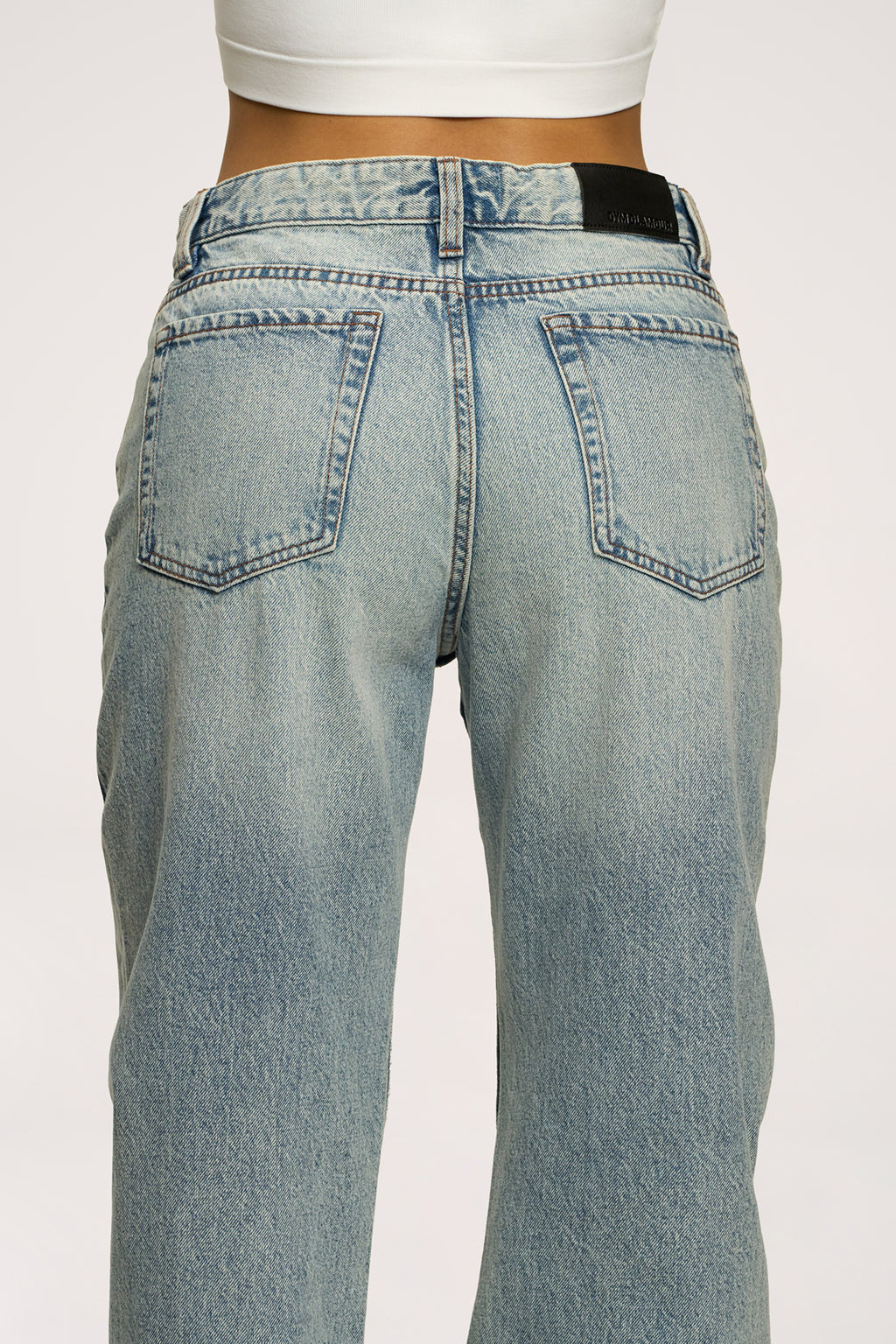 Дънки wide relaxed light blue