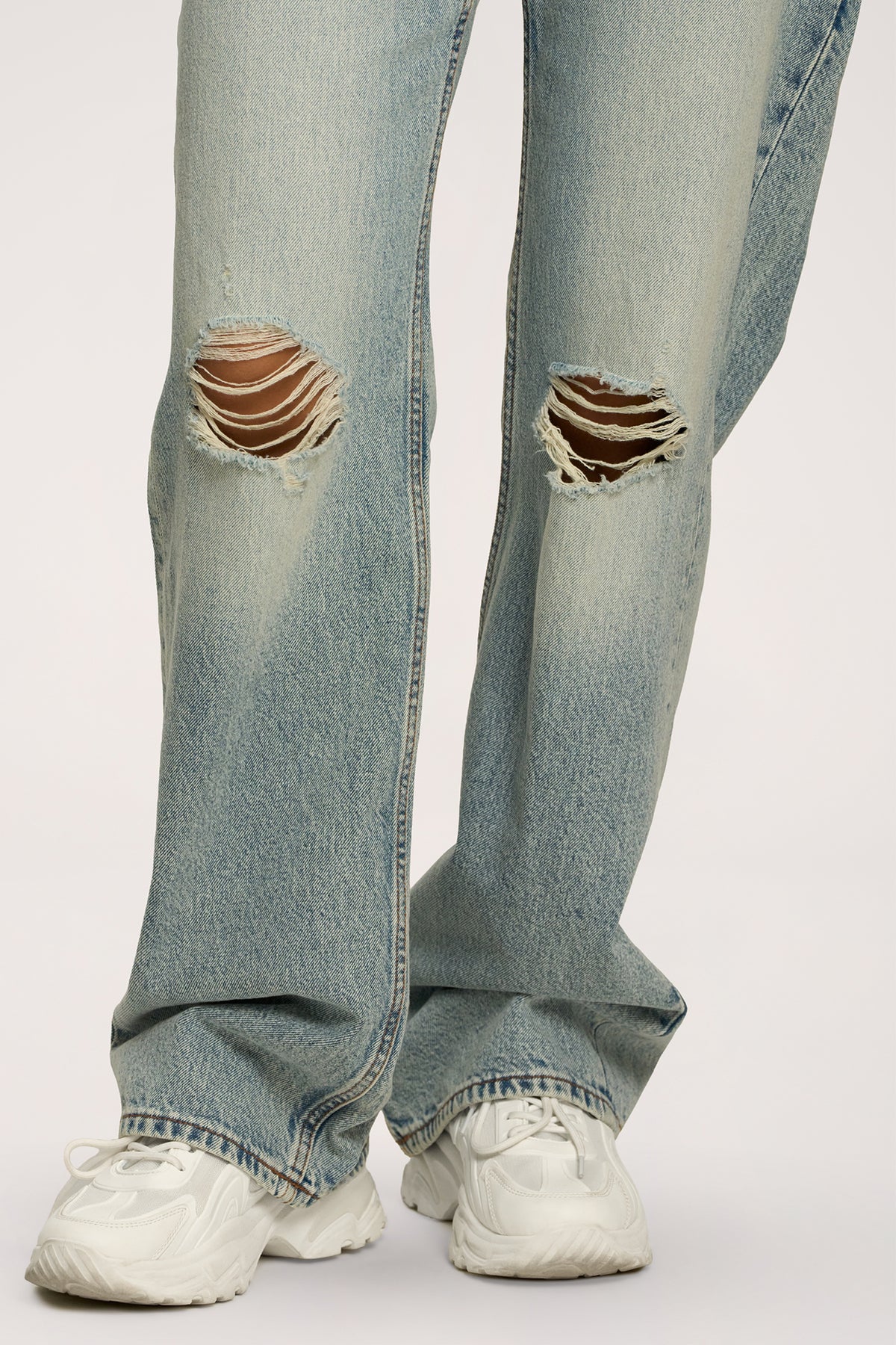 Дънки wide relaxed light blue