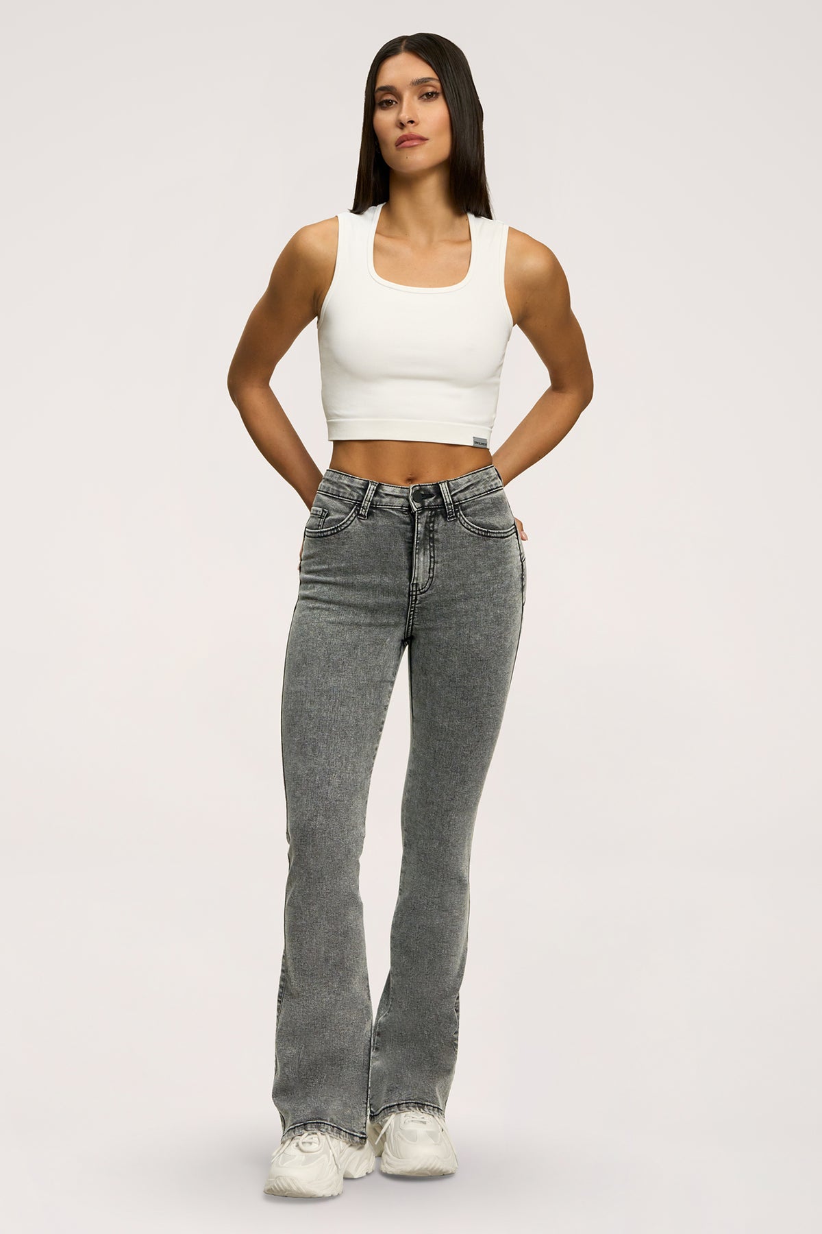 Дънки с клоширани крачоли perfect slim light grey