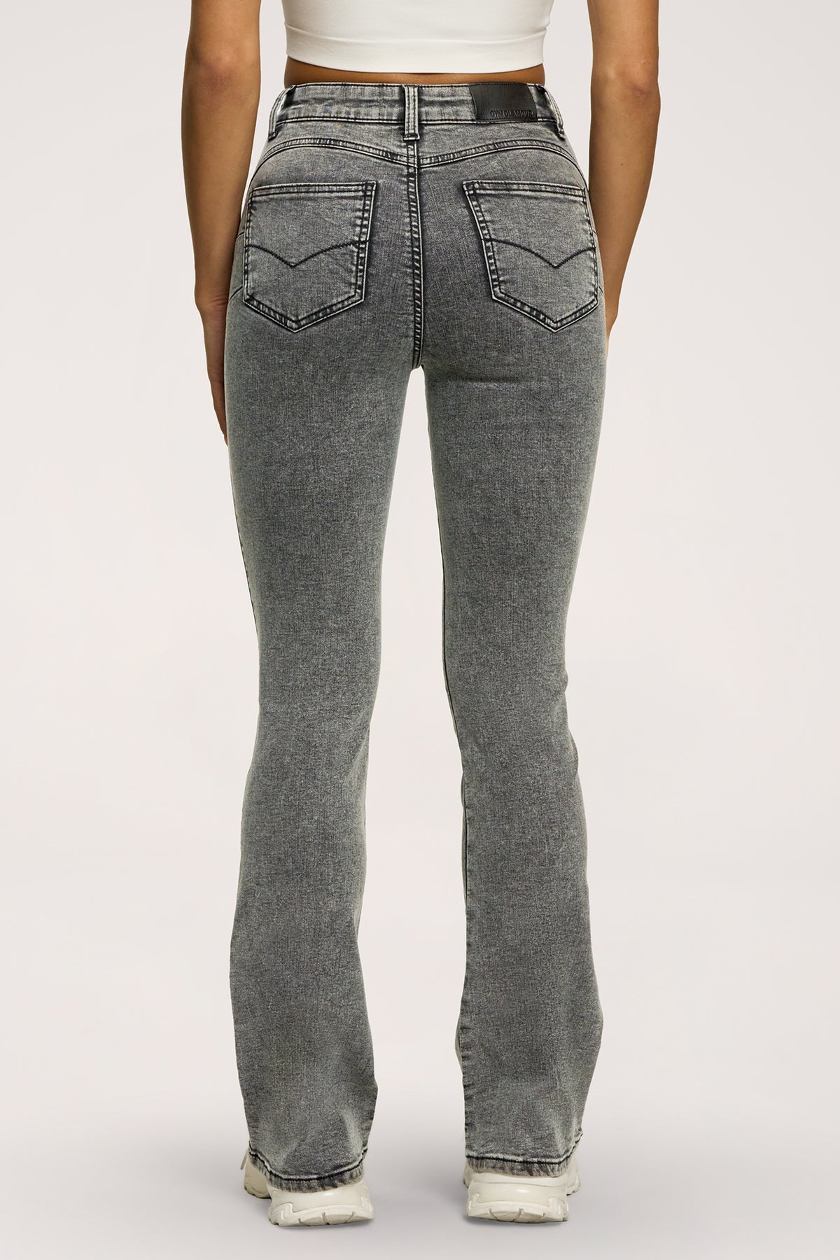 Дънки с клоширани крачоли perfect slim light grey