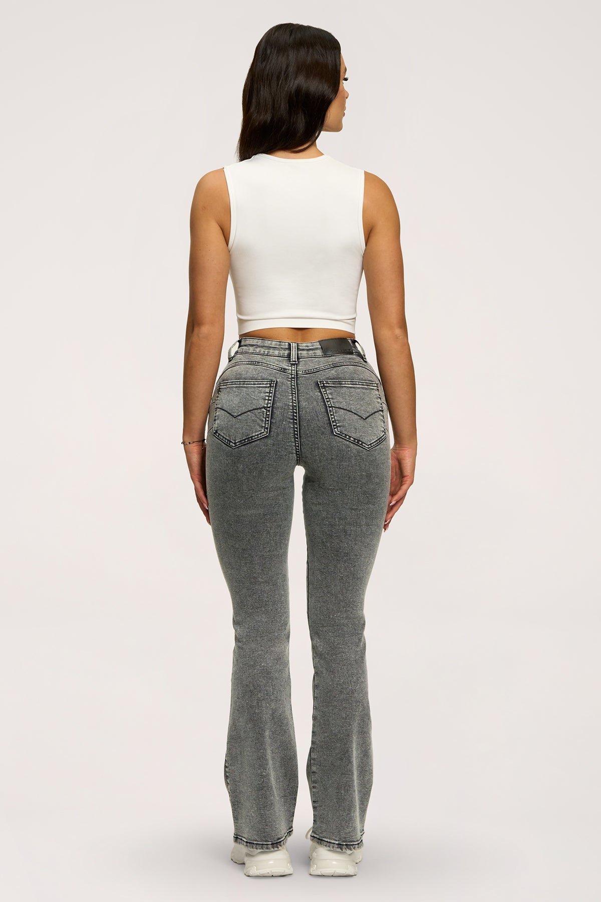 Дънки с клоширани крачоли perfect slim light grey