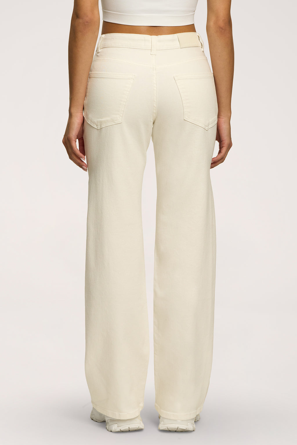 Широки дънки wide с ниска талия off white