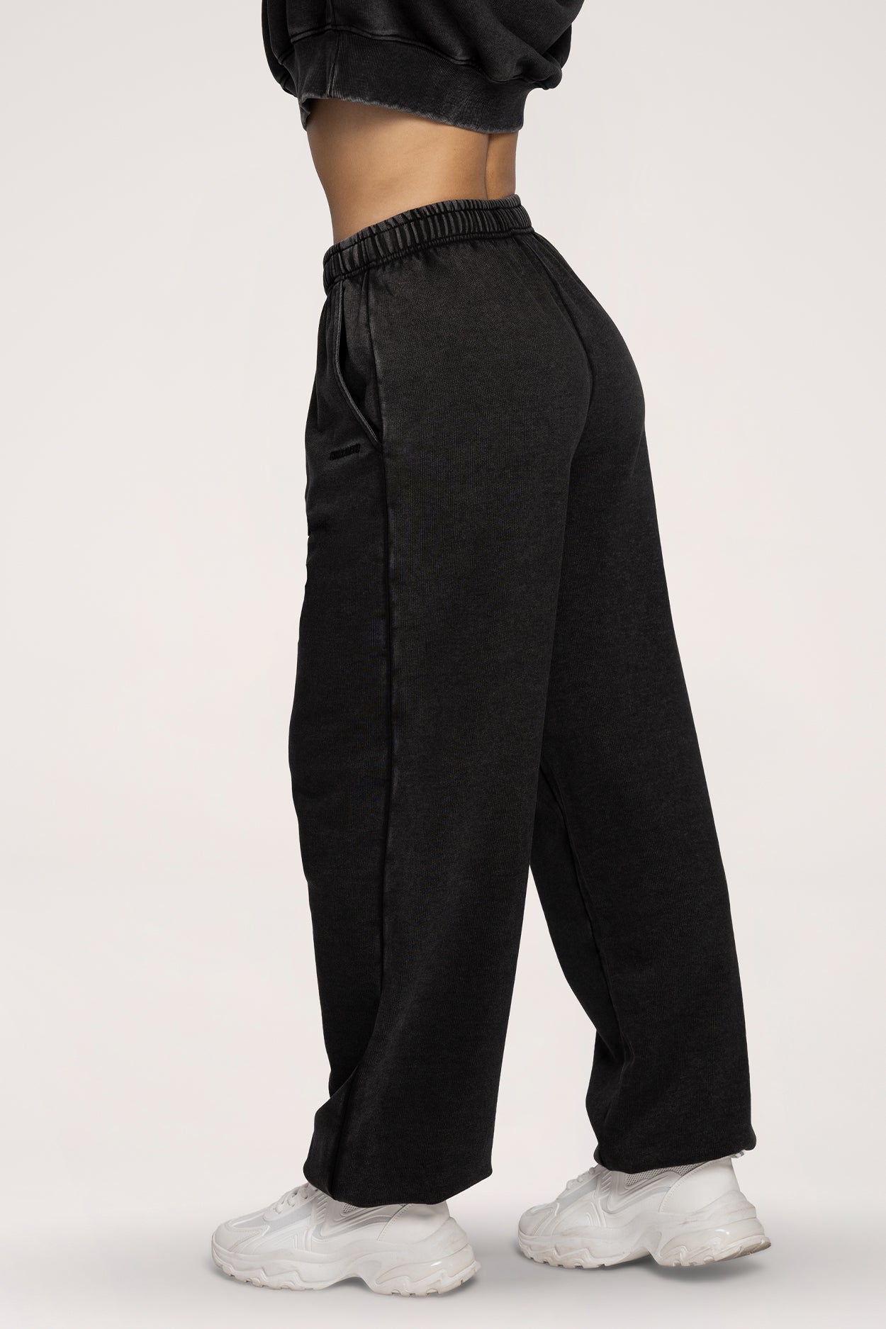 Спортен панталон с ластик Easy black