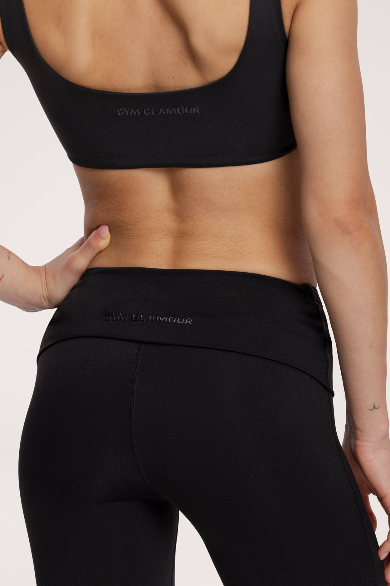 Клоширано спортно долнище Pilates Era black