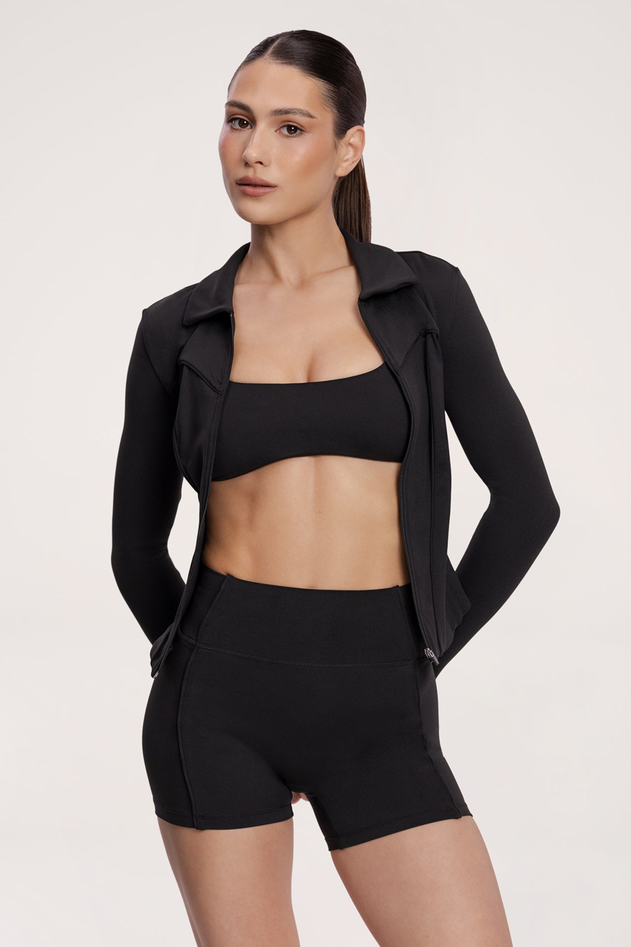 Суитшърт с цип pilates era black