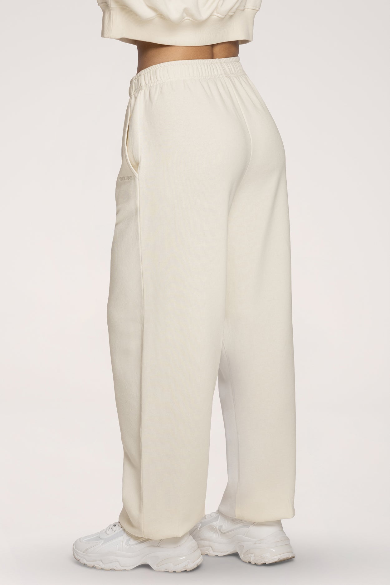 Спортен панталон с ластик Easy off white