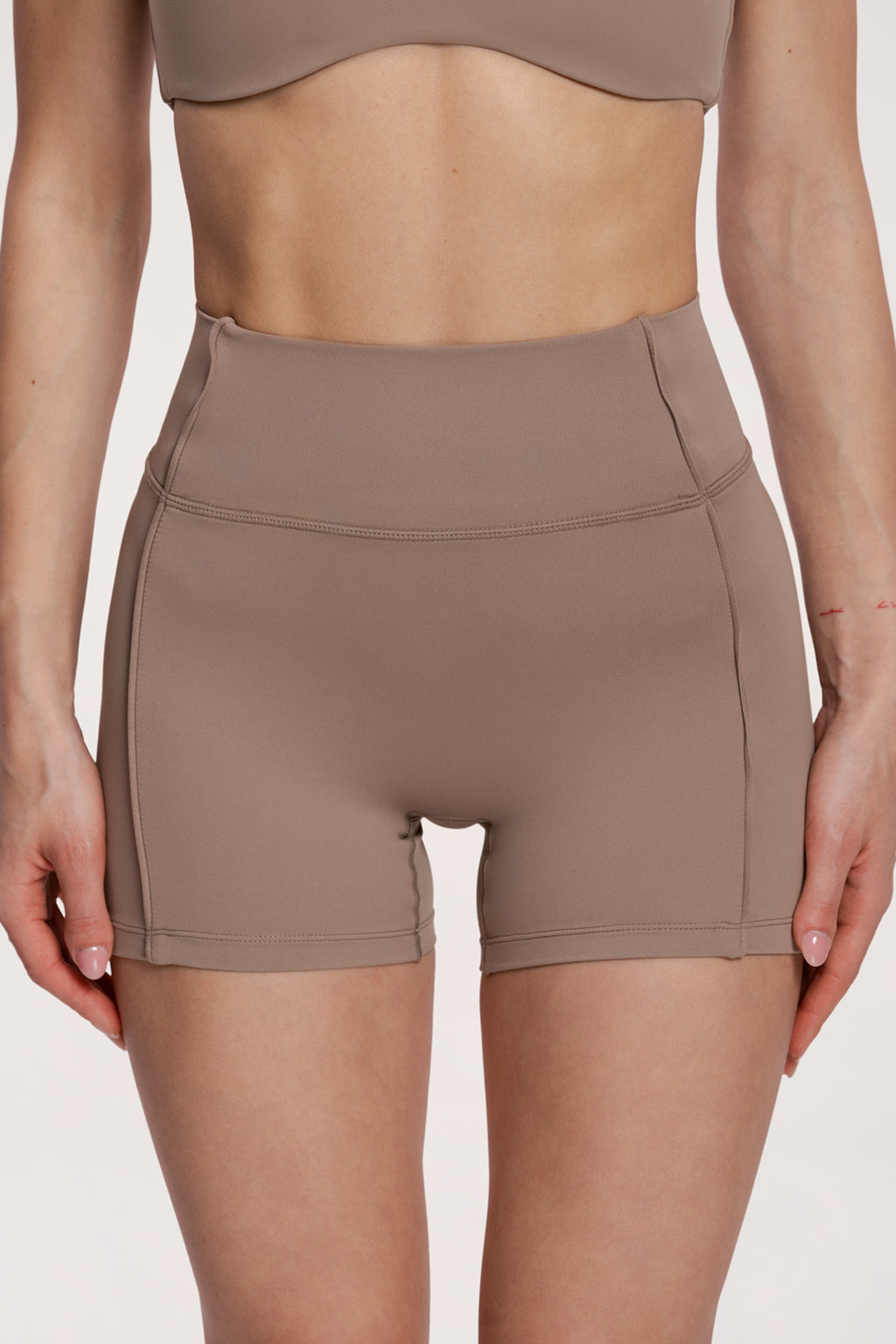 Къси панталони pilates era warm beige