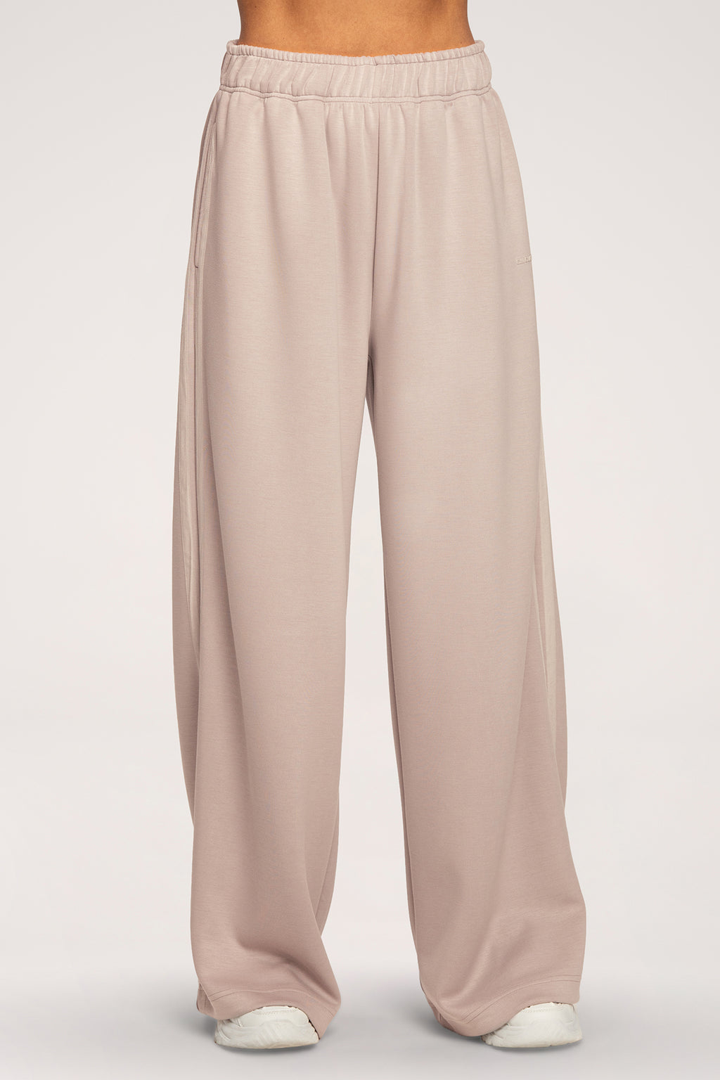Спортен панталон Oversize UN1FORM beige