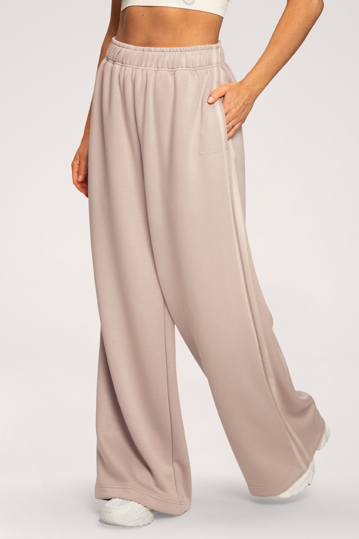 Спортен панталон Oversize UN1FORM beige