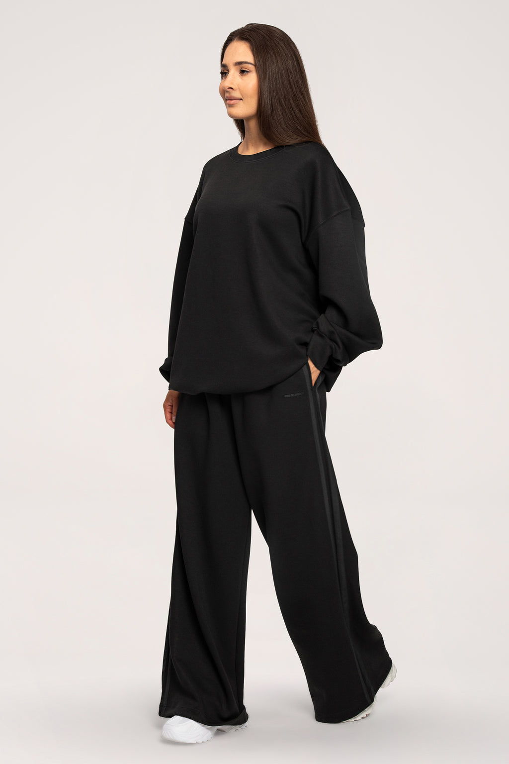 Блуза Oversize UN1FORM black