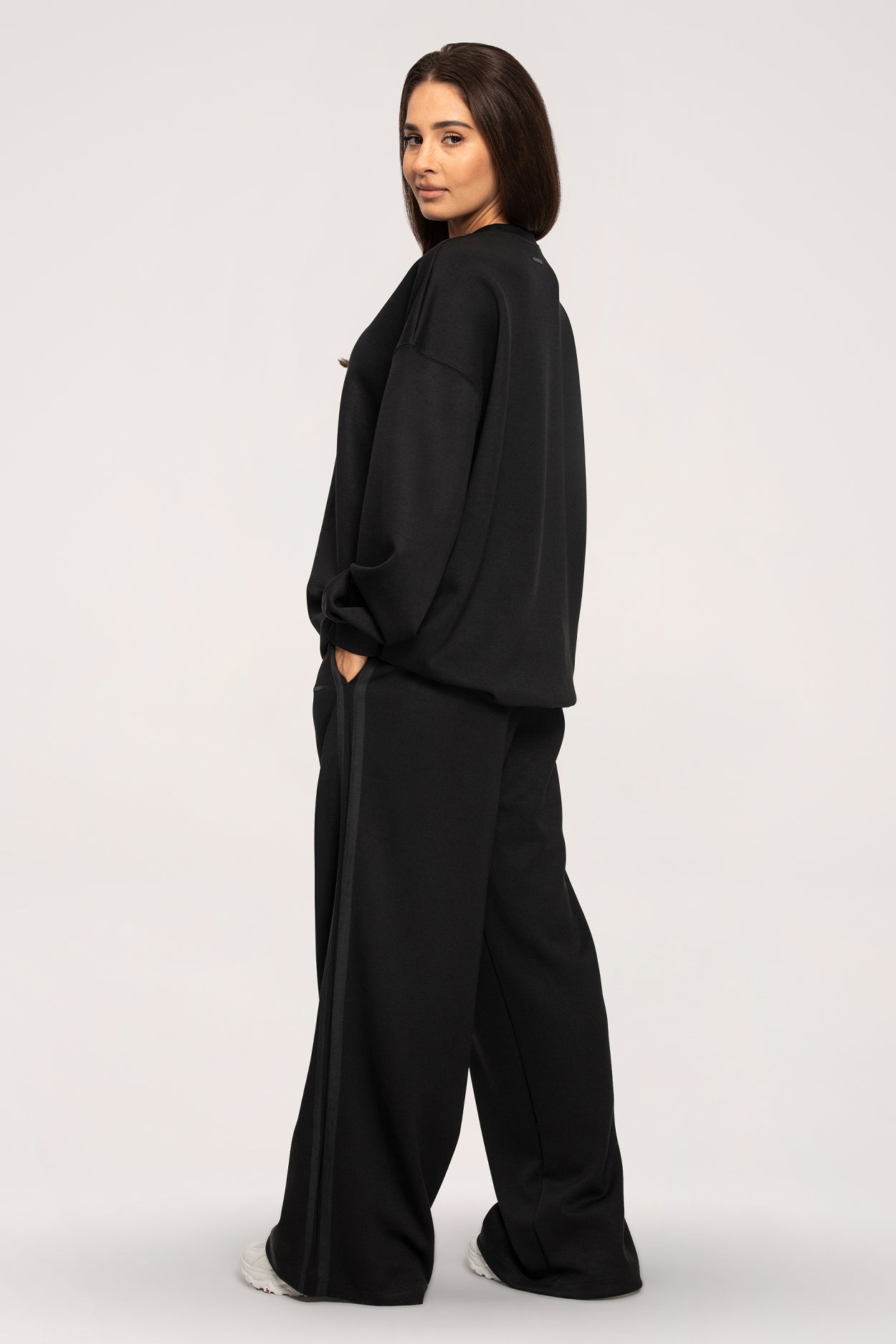 Блуза Oversize UN1FORM black