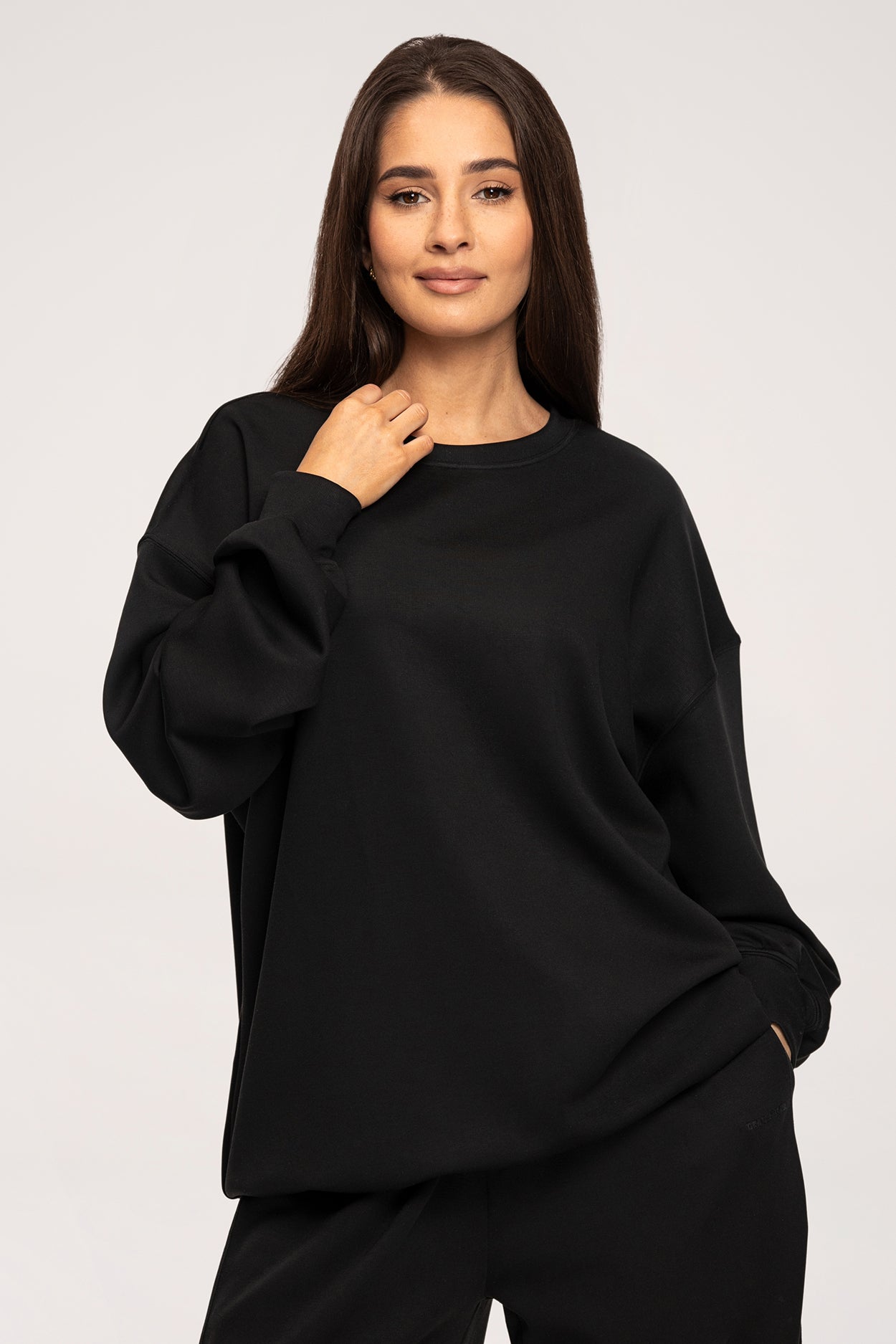 Блуза Oversize UN1FORM black